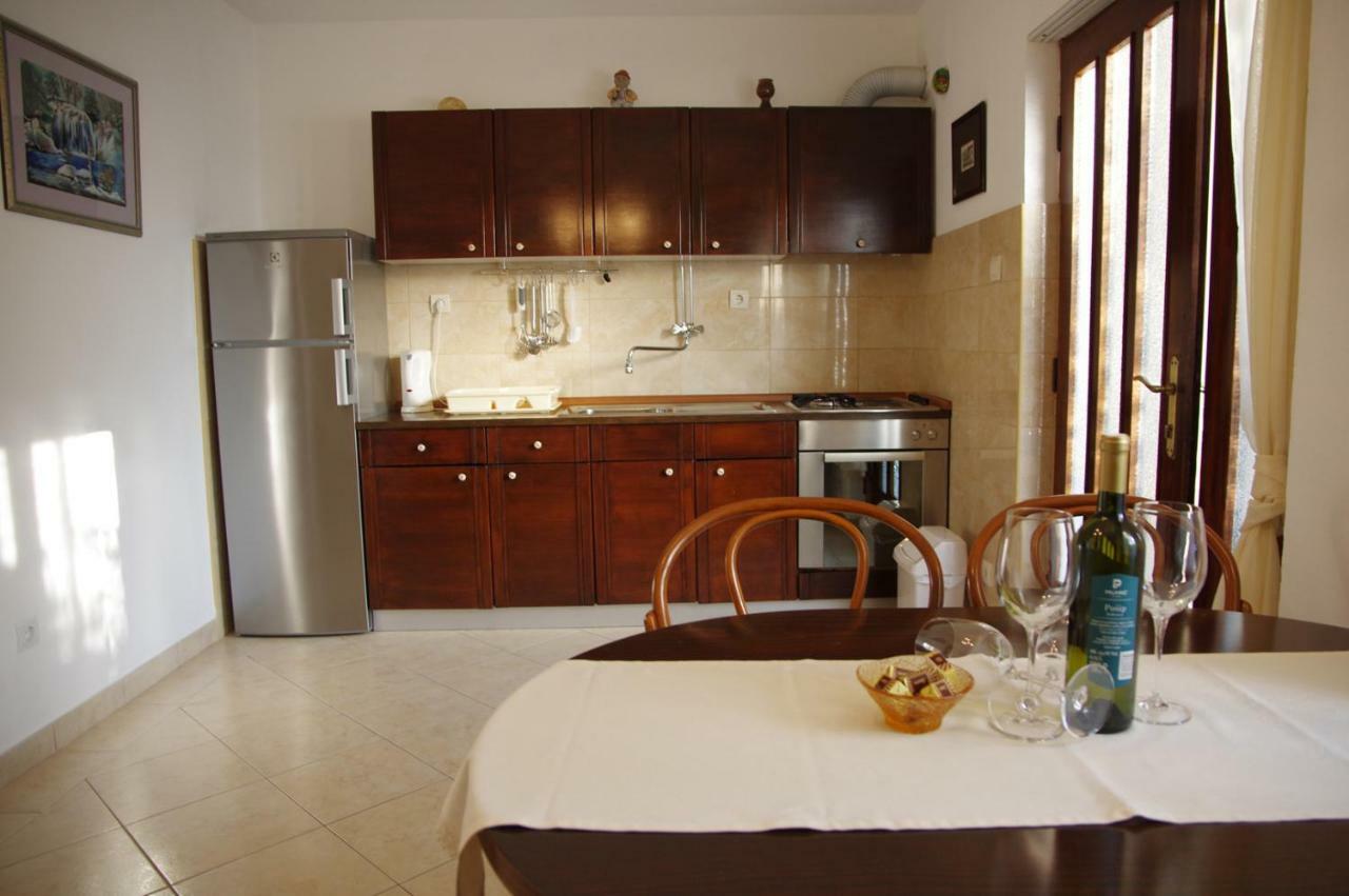 Apartments Sonja Podgora Exterior photo